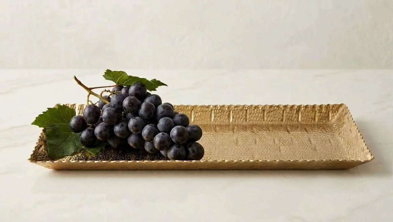 Cloud Edge Tray
