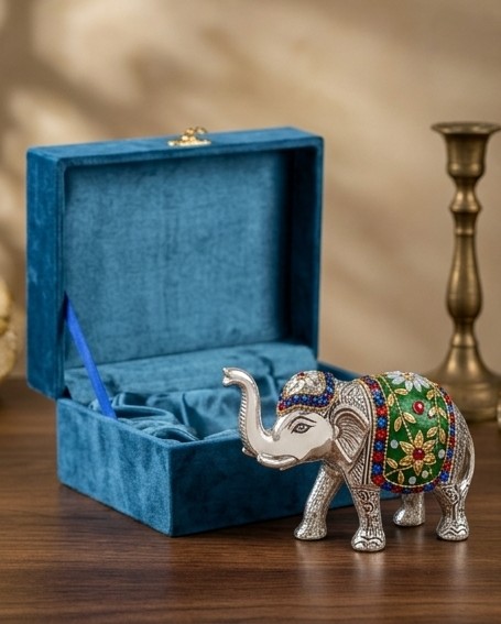 Jewel Elephant With Velvet Box